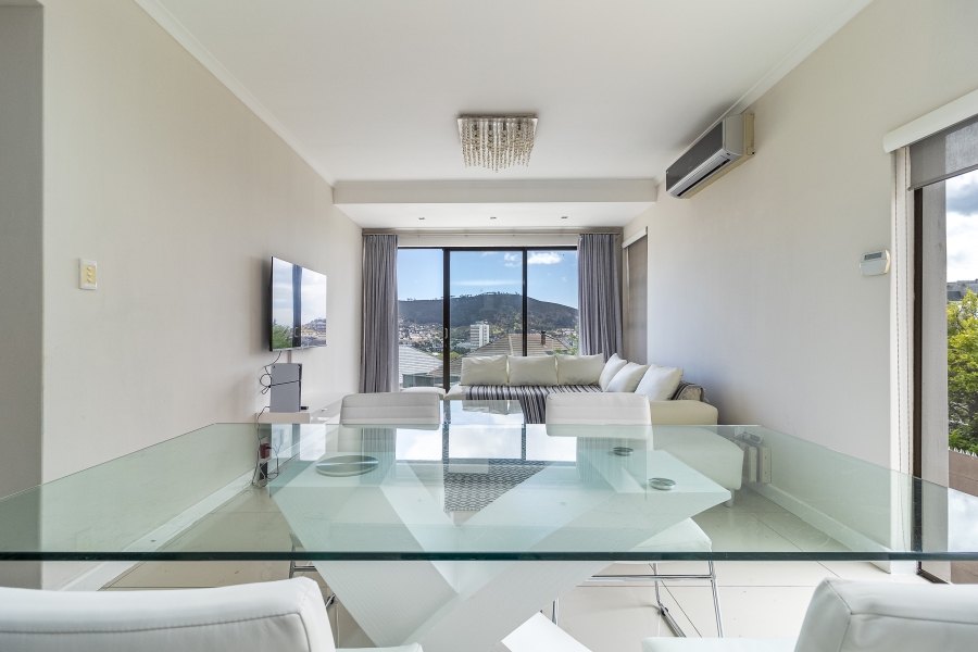 To Let 2 Bedroom Property for Rent in Vredehoek Western Cape